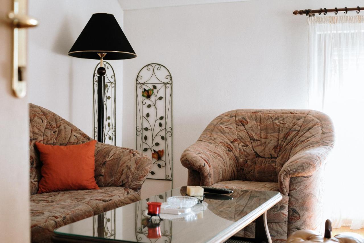 Apartment Ikar Mostar Bagian luar foto